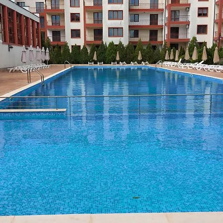 Coco Family Vacation Διαμέρισμα Aheloy